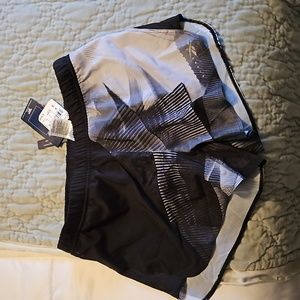 NWT Reebok running shorts, size small, black patter